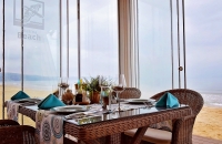 Beach restaurant 